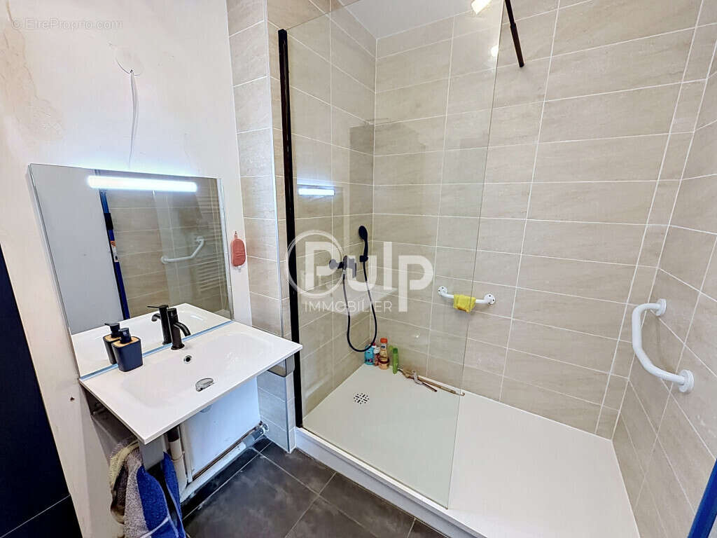 Appartement à MONS-EN-BAROEUL