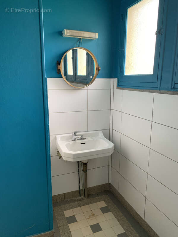 Maison à MONTACHER-VILLEGARDIN