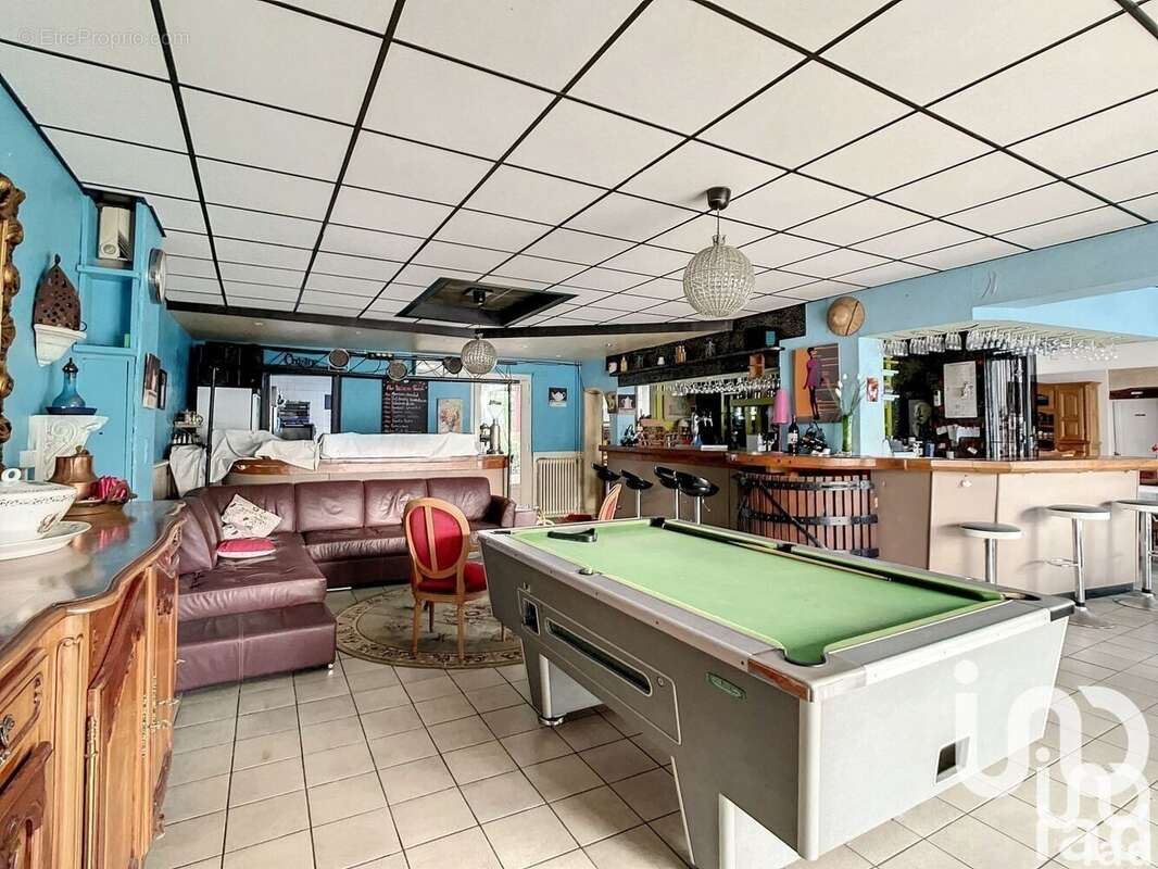 Photo 4 - Appartement à SAINT-MEDARD-DE-GUIZIERES