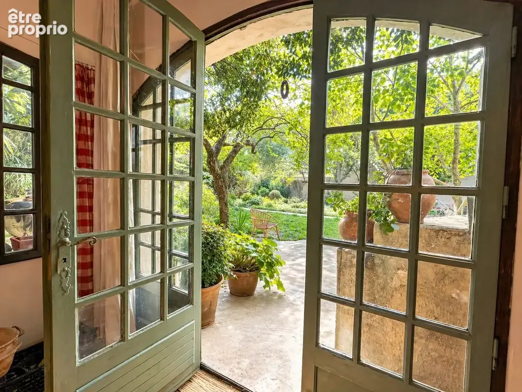 Maison 6 pièces 117 m² à vendre à Avignon (84000) - photo 3
