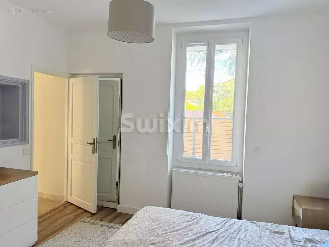 Maison à MONTELIMAR