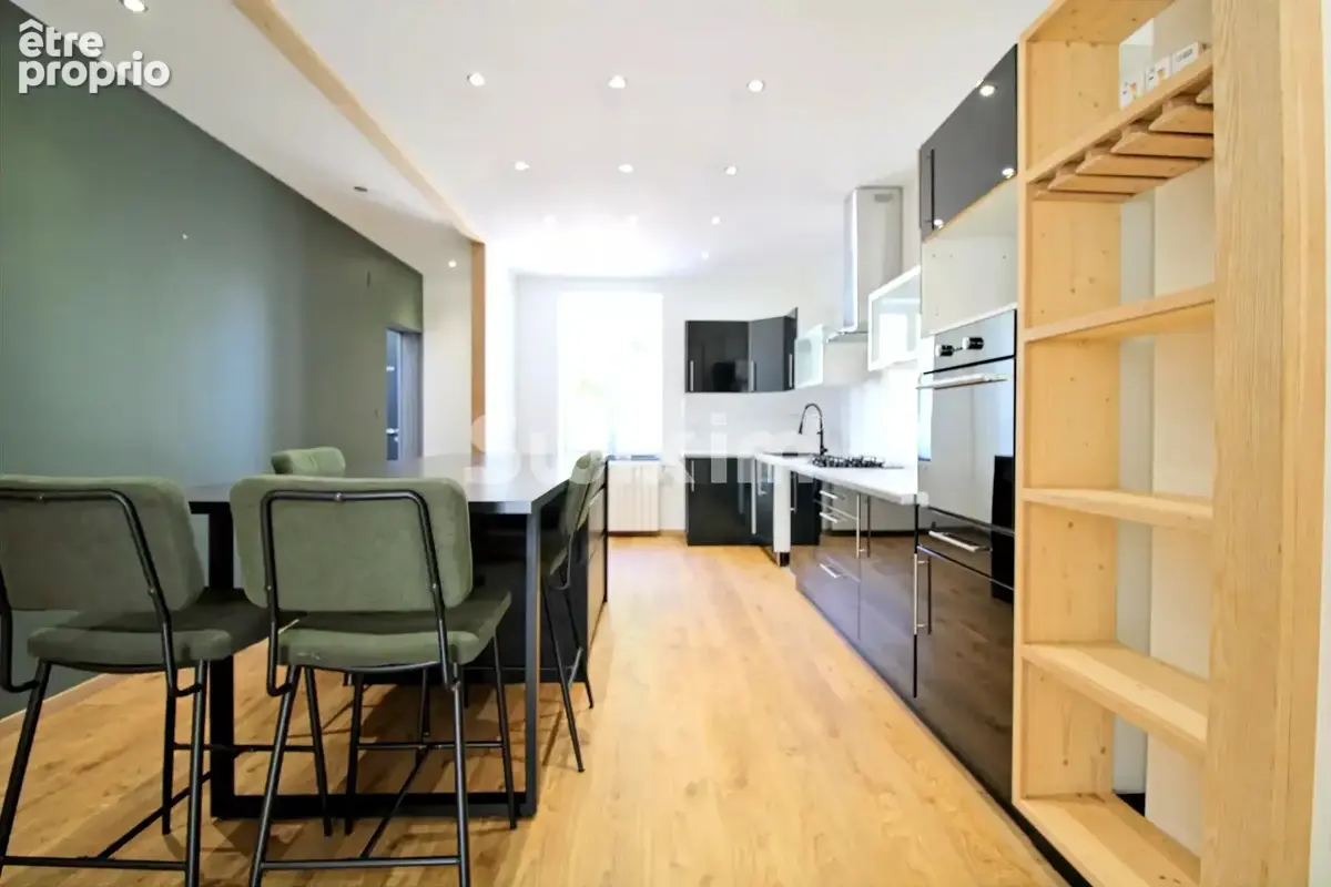 Maison familiale au calme, proche commerces et commodités - photo 2