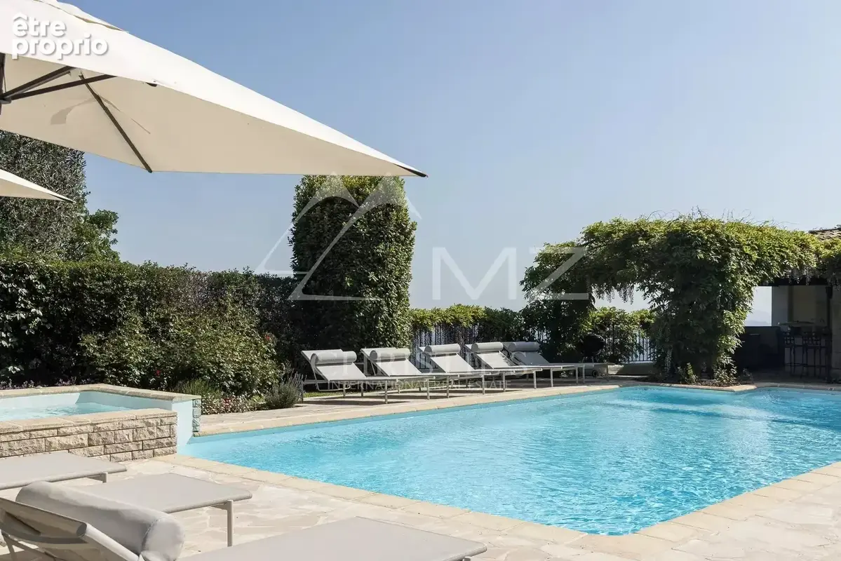 Proche Saint-Paul-de-Vence - Belle propriété provençale avec vue mer panoramique - photo 4
