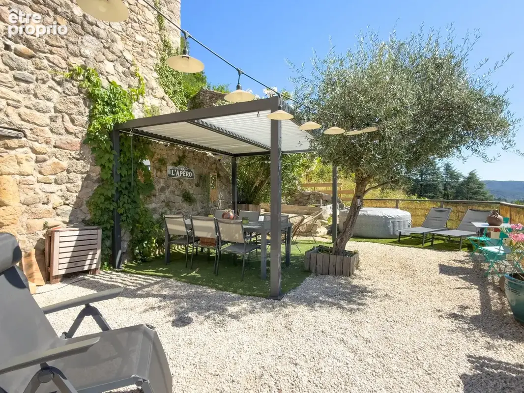 Maison 198 m² à Duniere-Sur-Eyrieux  - photo 2