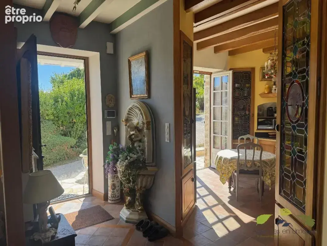 Maison 5 pièces 136 m² à vendre à Treignac (19260) - photo 8