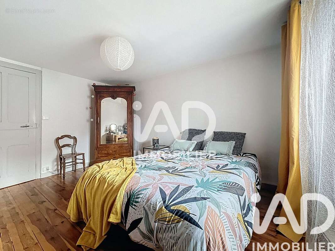 Photo 8 - Maison à ESPALY-SAINT-MARCEL