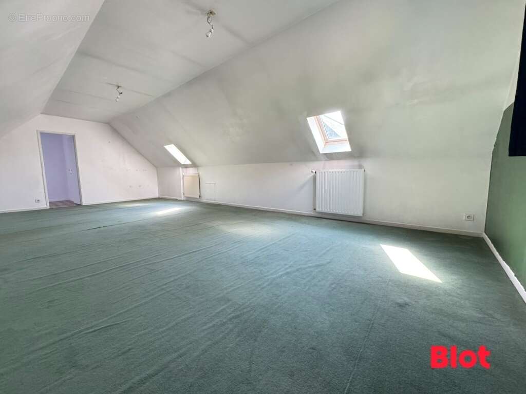 Maison 230 m² à Bruz  - photo 7