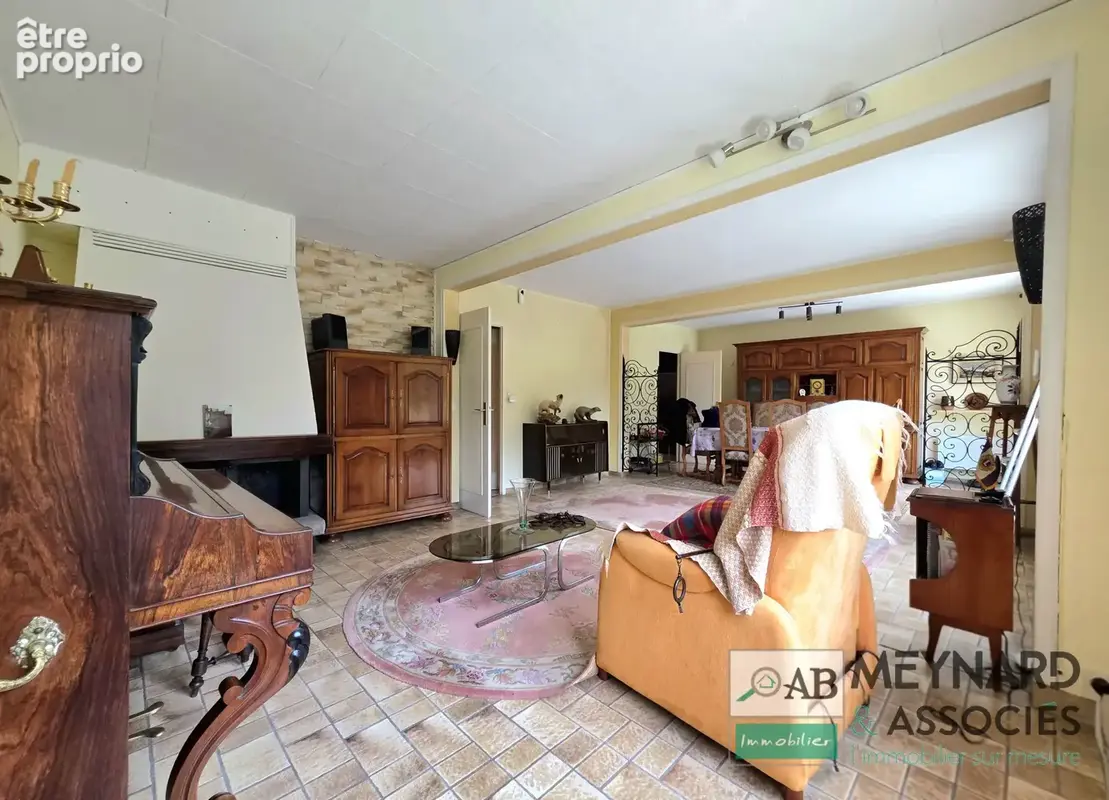Maison à vendre   4 chambres   Sous-sol total   Terrain 3 562 m2   Boissy-le-Châtel - photo 2