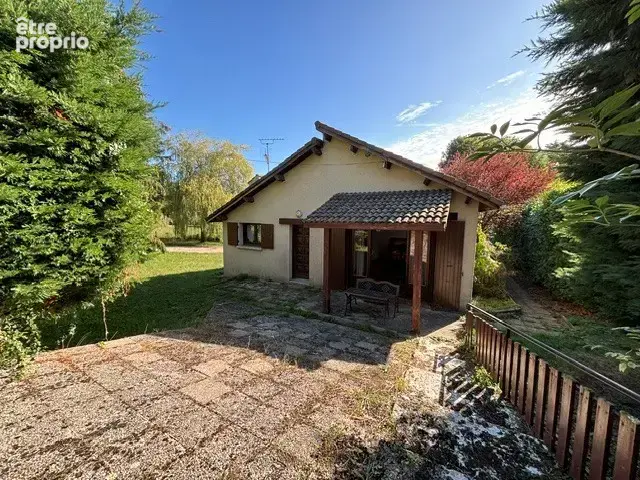 Photo Maison à Alboussiere au prix de 135 000€