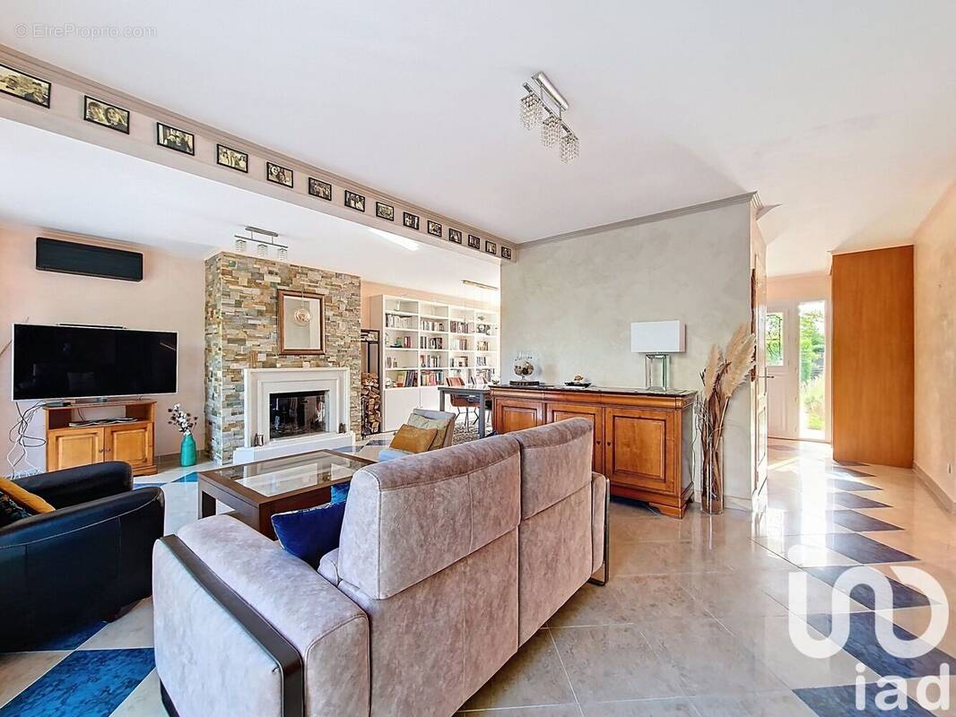 Photo 1 - Maison à LIMOURS