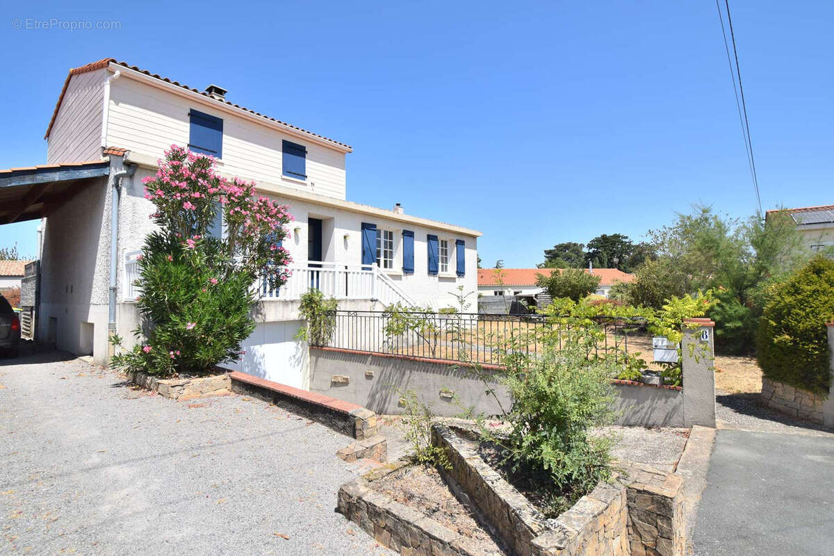 Maison à TREIZE-SEPTIERS