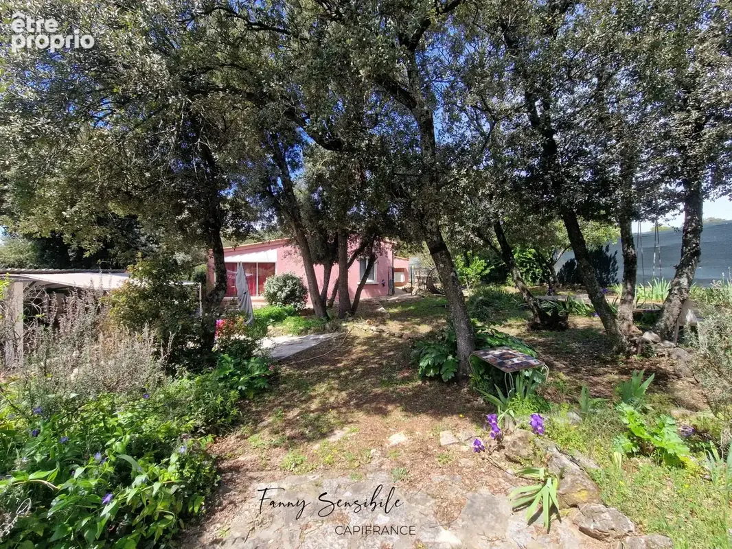 Maison à SEILLONS-SOURCE-D'ARGENS