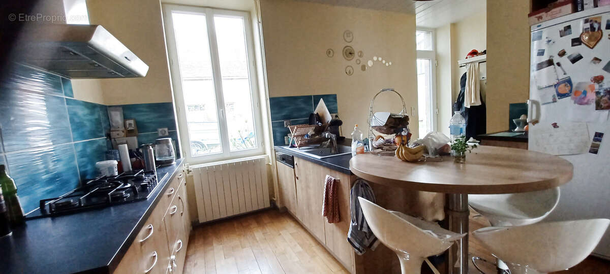 Maison à SAINT-MENOUX