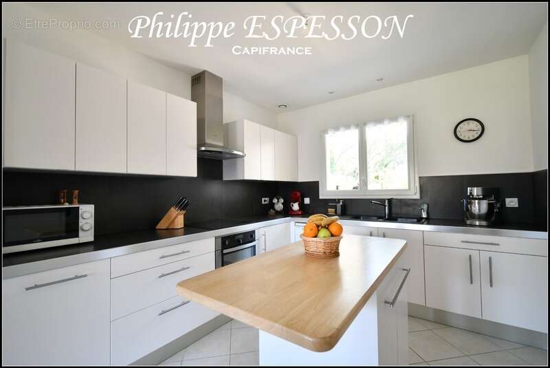 Maison à FOURQUES-SUR-GARONNE