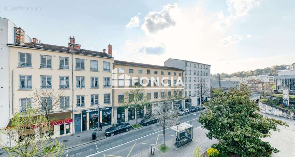 Appartement à LYON-9E