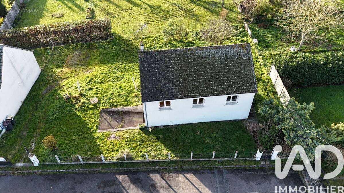 Photo 1 - Maison à SALBRIS