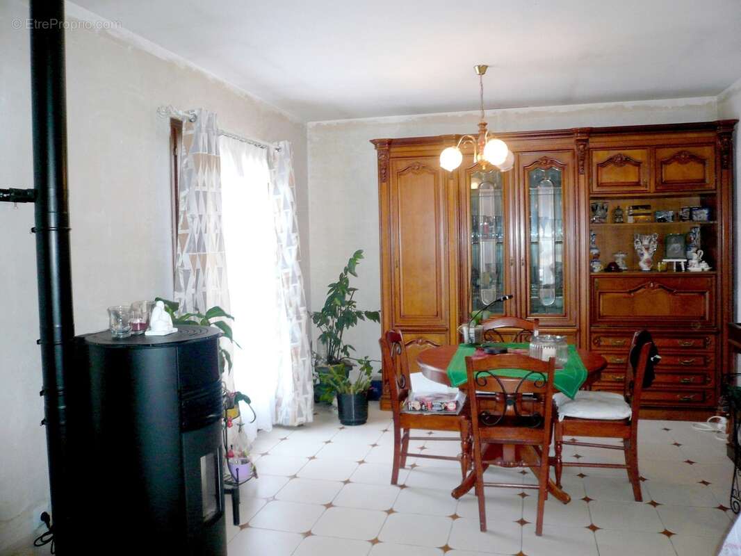 Maison plain-pied 103m2 103m2 sur beau terrain clos de 675m2 - photo 7