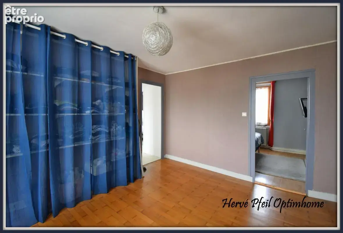 Une maison familiale avec cachet et prestations rénovées-5 pièces ; 135m² sur 1000m² de terrain - photo 22