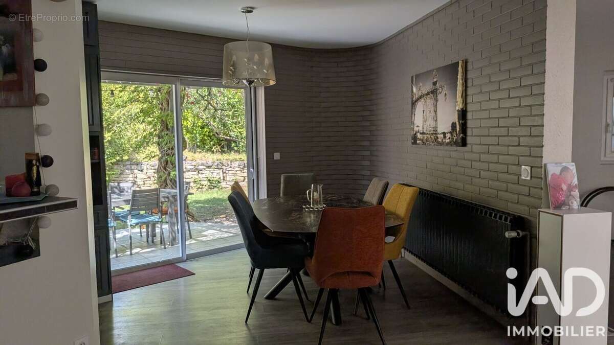 Maison 210 m² à Monteleger  - photo 5