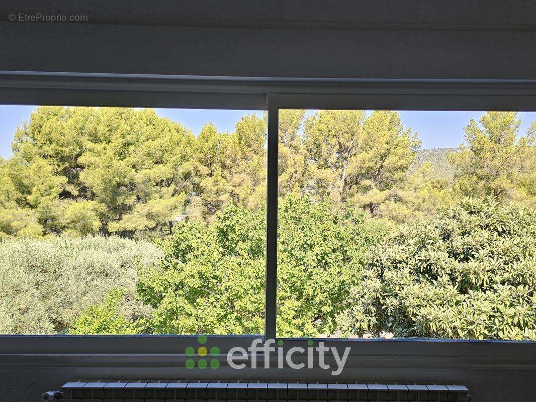 Maison 187 m² à Ceyreste  - photo 16