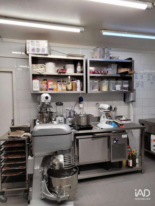 Photo 6 - Commerce à PARIS-11E