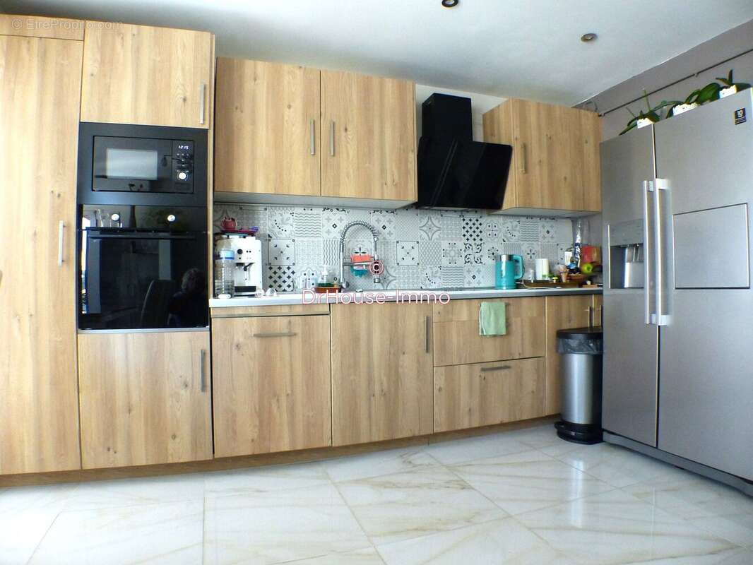 Appartement à MARSEILLE-13E