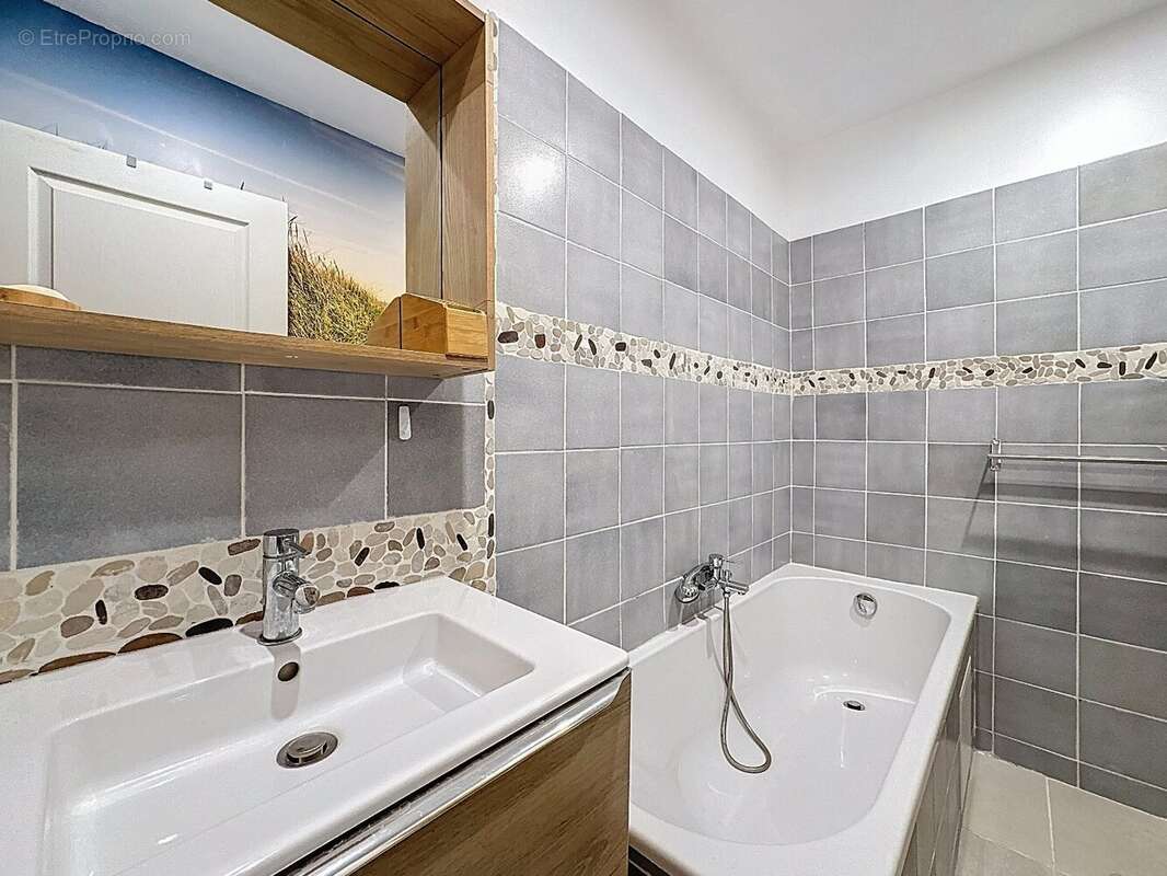 Maison à CESSENON-SUR-ORB