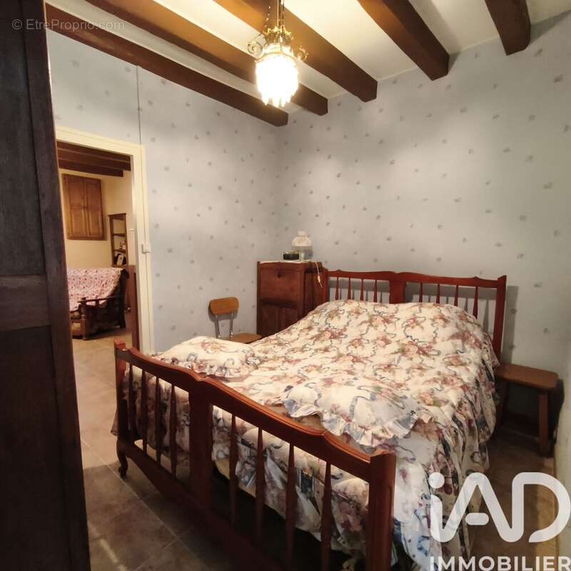 Photo 6 - Maison à SAVIGNY-EN-TERRE-PLAINE