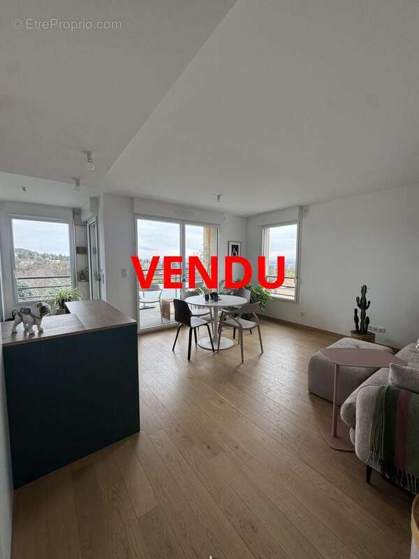 Appartement à SAINT-DIDIER-AU-MONT-D'OR