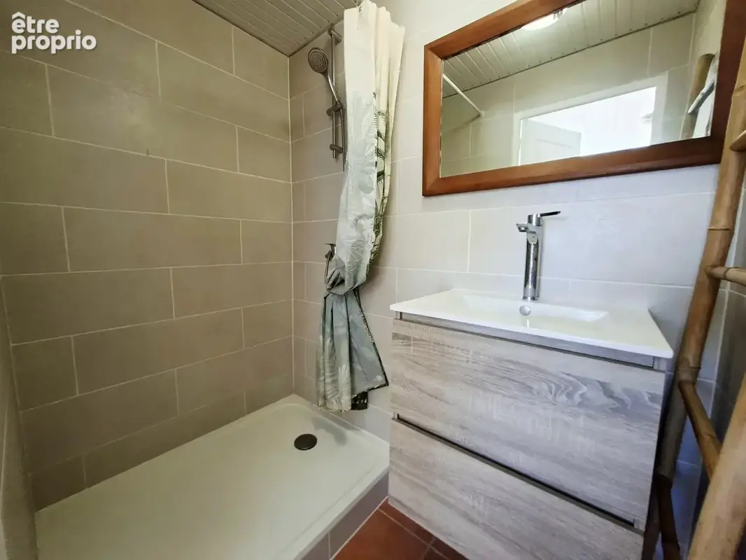 LES TROIS-ILETS : Villa créole  rénovée - Piscine - Vue mer - photo 22