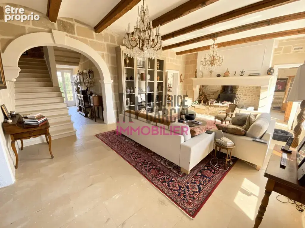 Maison 14 pièces 590 m² à vendre à Vauvert (30600) - photo 3