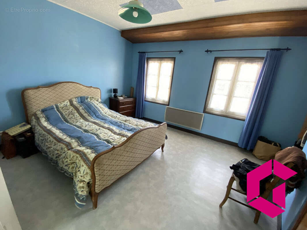 Maison à CRAPONNE-SUR-ARZON