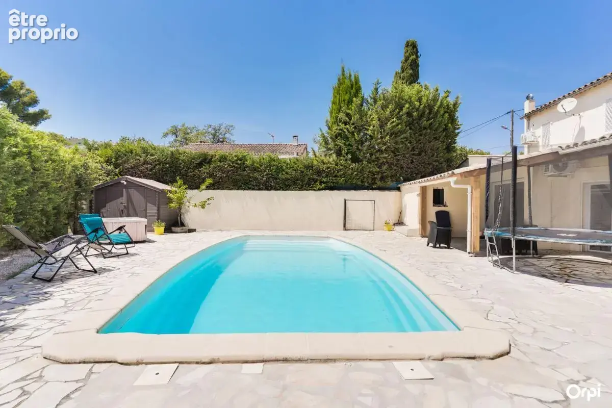 Maison familiale de 205 m² avec piscine – La Ciotat - photo 5