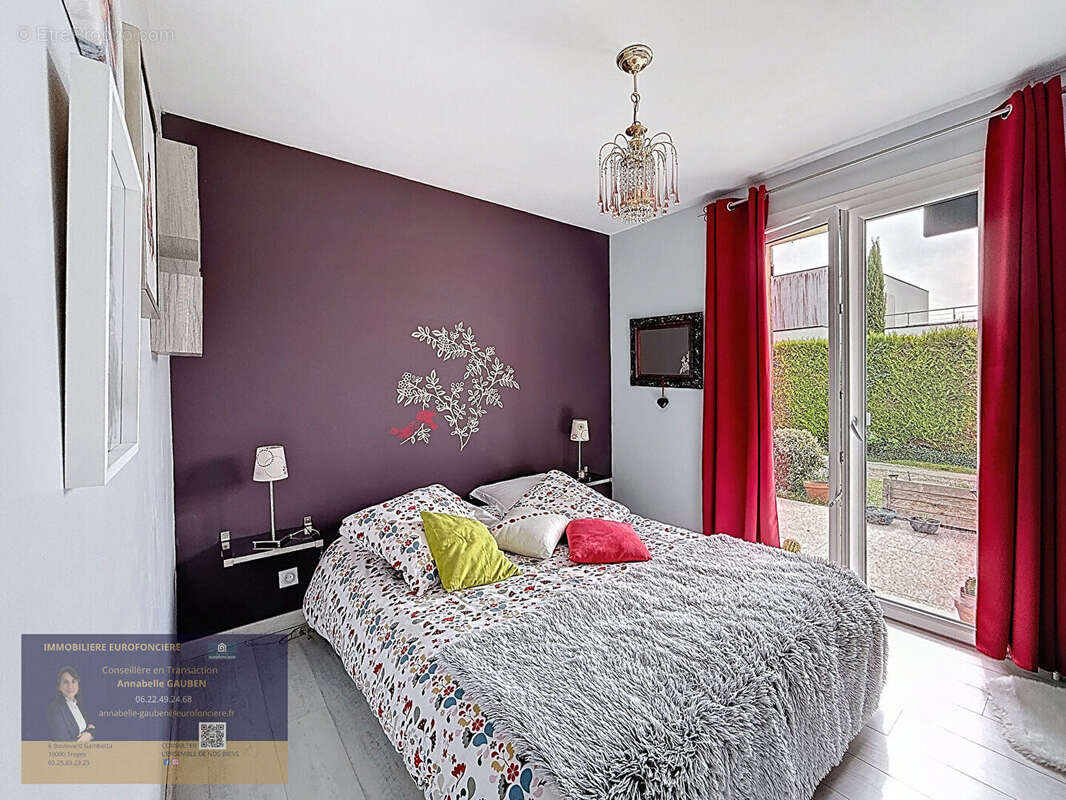 Maison à SAINT-PARRES-AUX-TERTRES