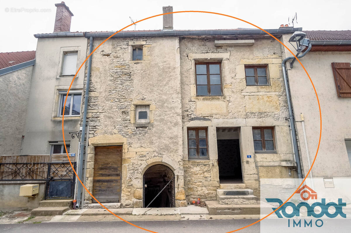 Maison à LUX