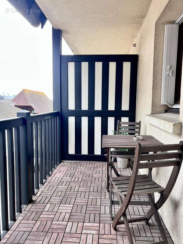 Appartement à BLONVILLE-SUR-MER
