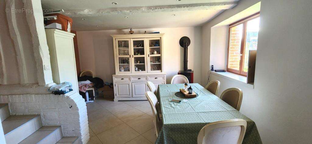 Maison à SAINT-AUBIN-LE-CAUF