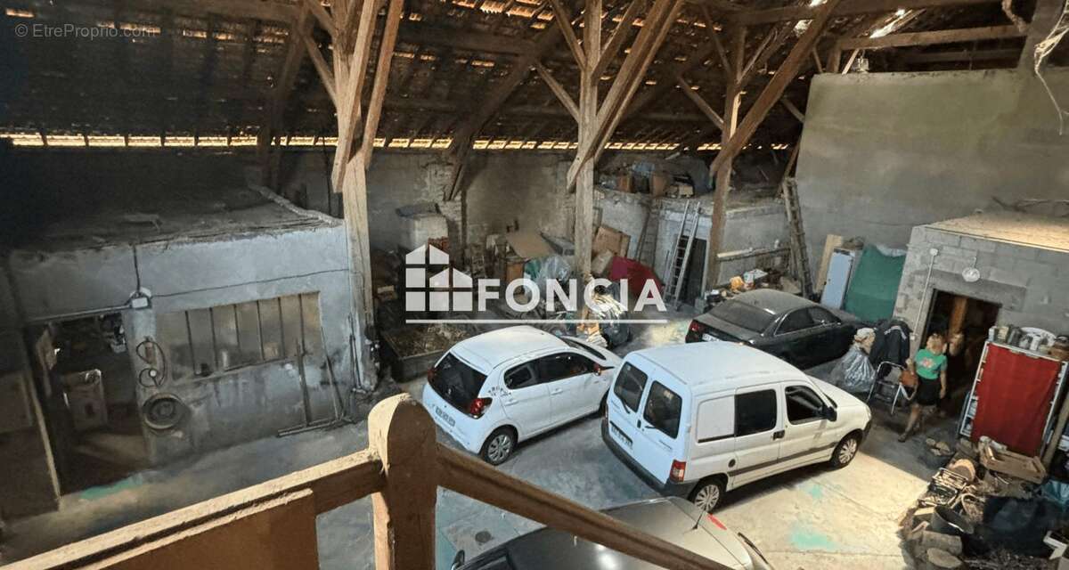 Maison à LA TERRASSE