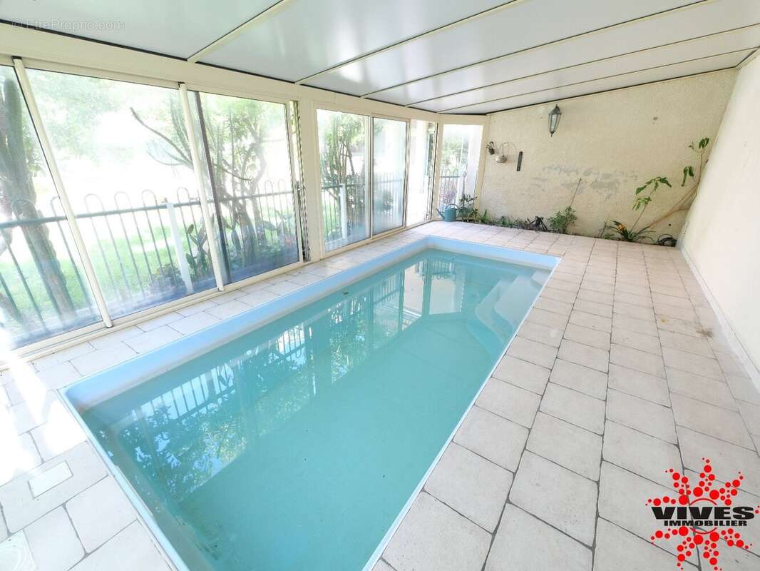 Maison à NISSAN-LEZ-ENSERUNE