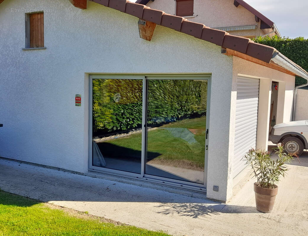 Maison à MONTALIEU-VERCIEU