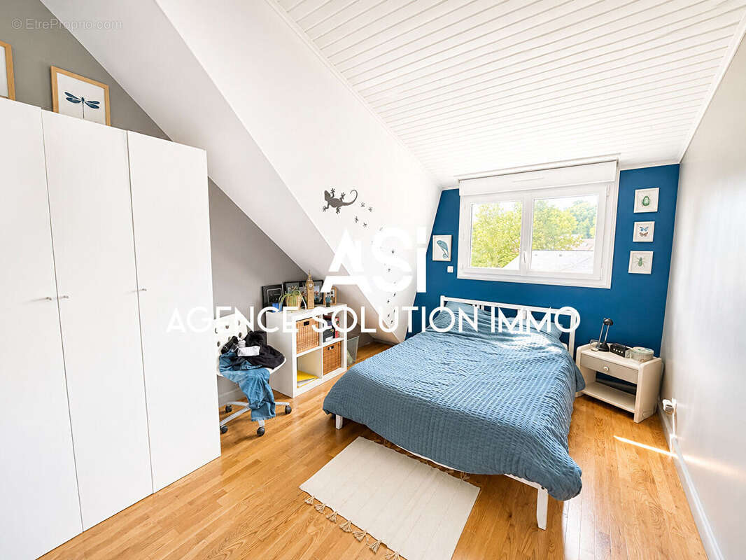 Maison Bonchamp Les Laval 5 pièce(s) 109 m2 - photo 7