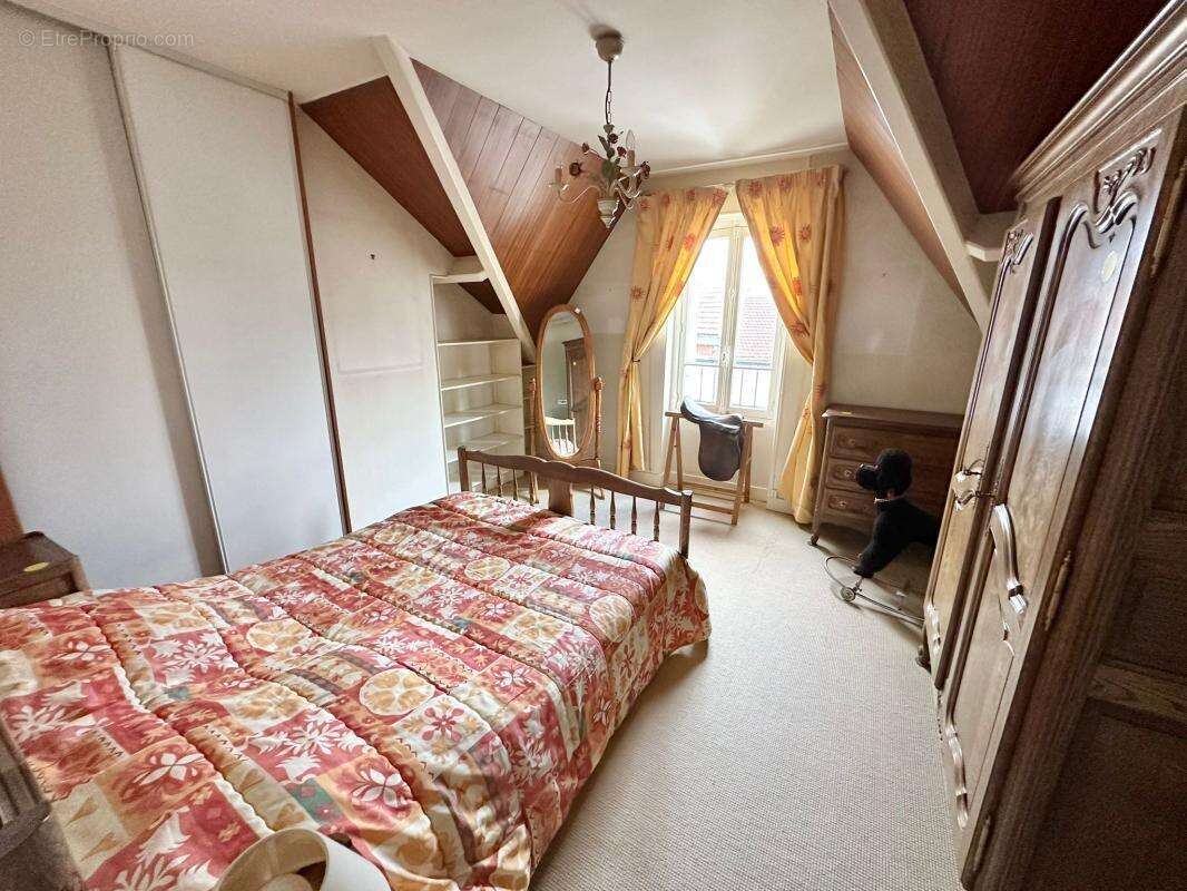 Maison à MANTES-LA-JOLIE