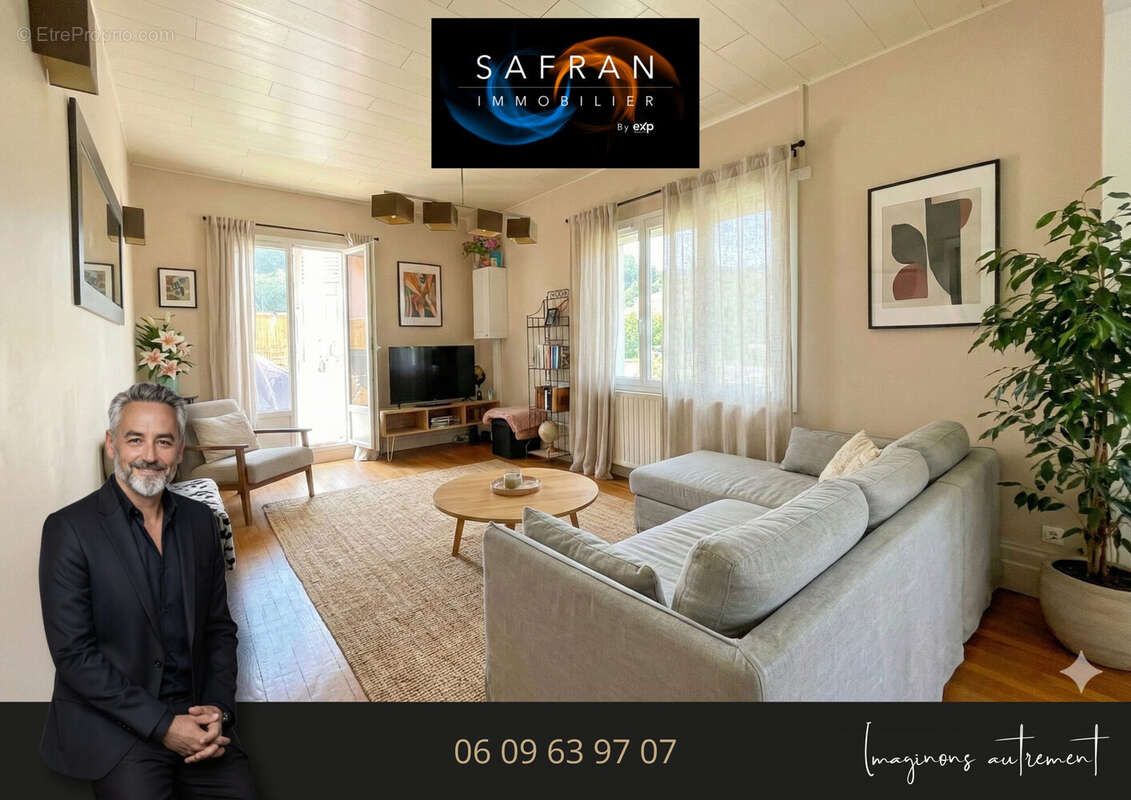 Appartement à RILLIEUX-LA-PAPE