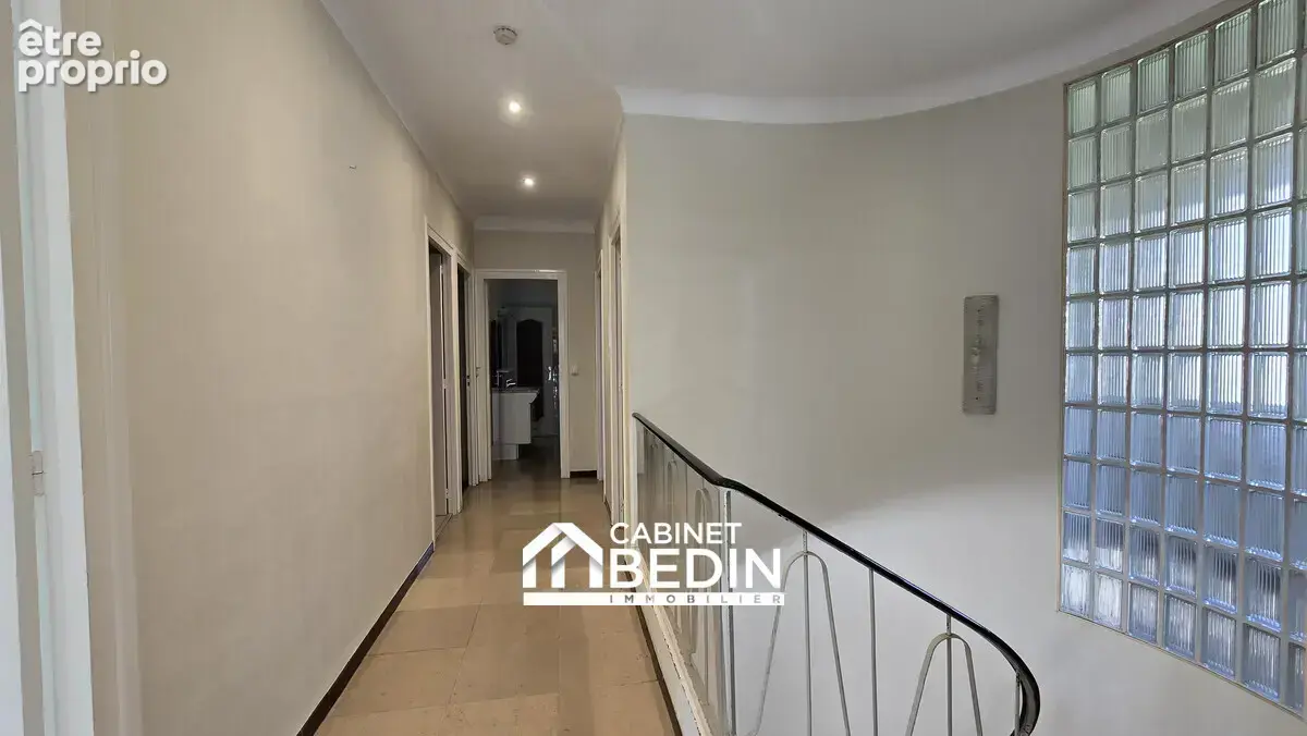 Maison 6 pièces 173 m² à vendre à Merignac (33700) - photo 5