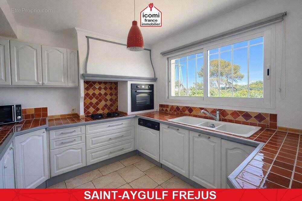 Maison à FREJUS