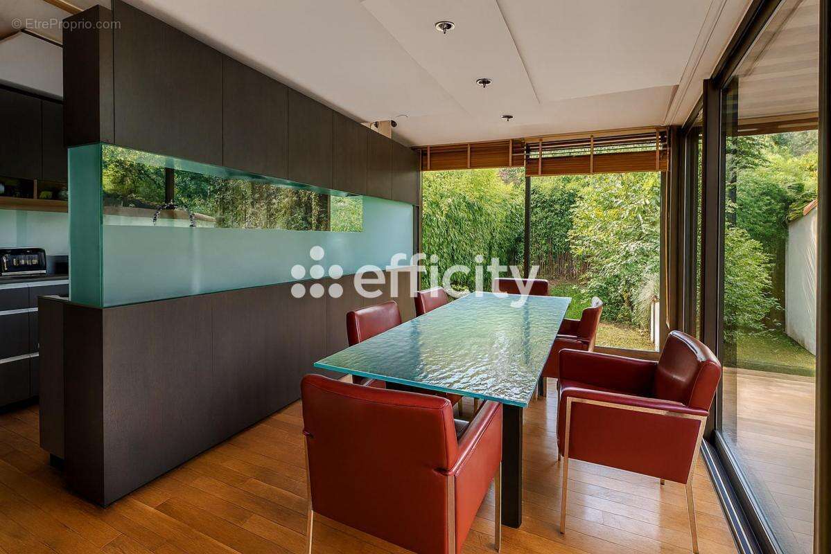 Maison à SAINT-MAURICE