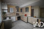 Photo 1 - Appartement à VARENNES-VAUZELLES