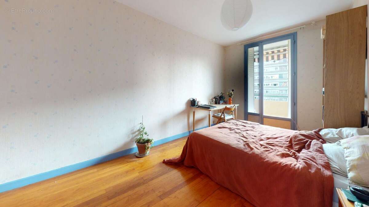 Appartement à LYON-5E