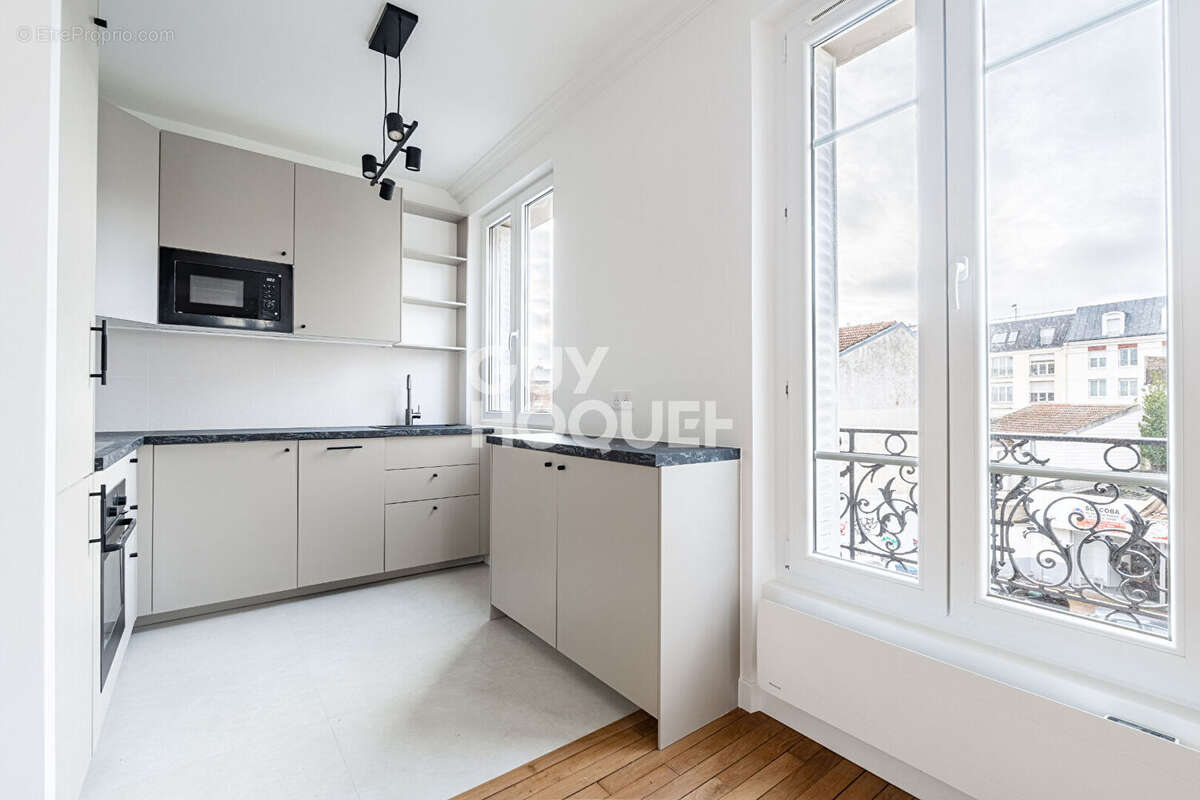 Appartement à ASNIERES-SUR-SEINE