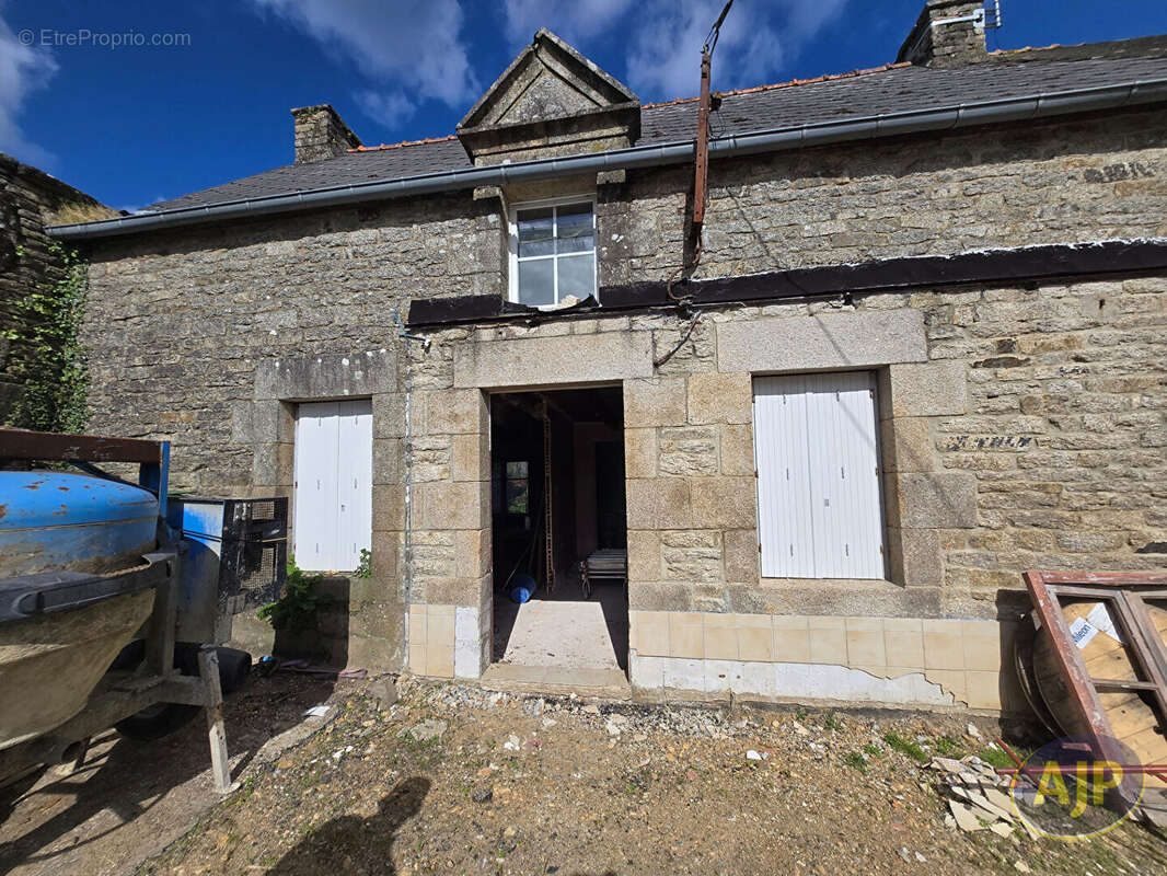Maison à CRUGUEL